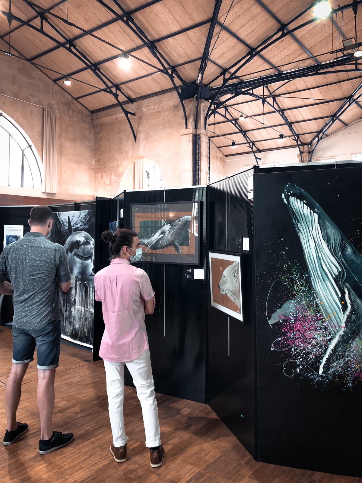 Exposition de peintures artistiques préservation des océans